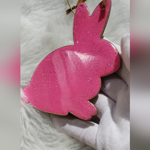 Handmade Spring Flower Bunny Decor Accessory - Picture 4 of 10